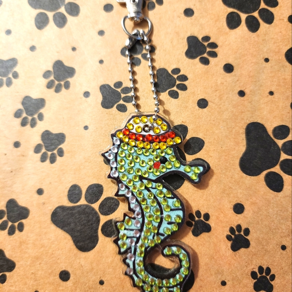 Vibrant Green Seahorse Diamond Puzzle Keychain